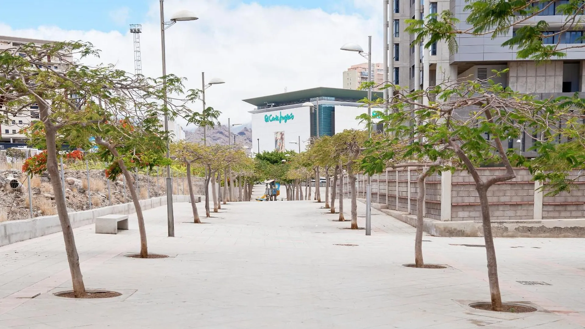 Eden Rentals Altavista Suites Apto Torre 1 Santa Cruz de Tenerife Spanien